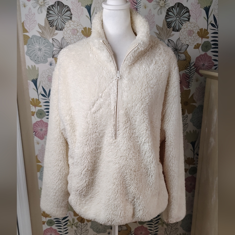 Offline by Aeria teddy bear Sherpa style pullover size M